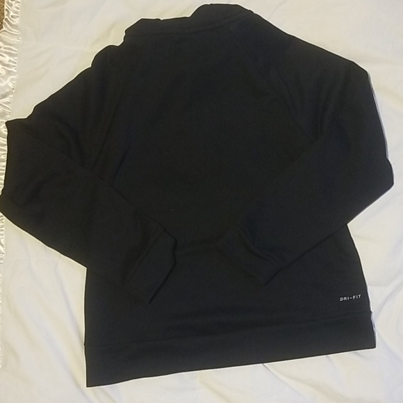 Nike Dri-Fit Hoodie - Picture 5 of 7